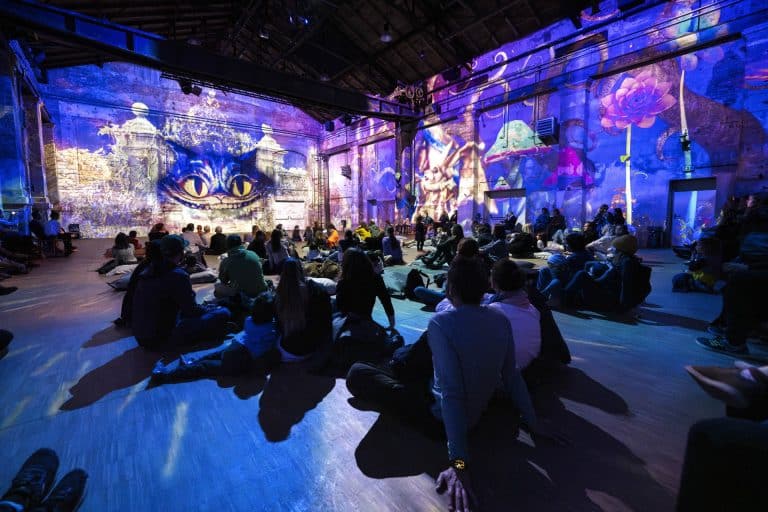 Kunstkraftwerk Leipzig Alice Im Wunderland www.kunstkraftwerk-leipzig.com